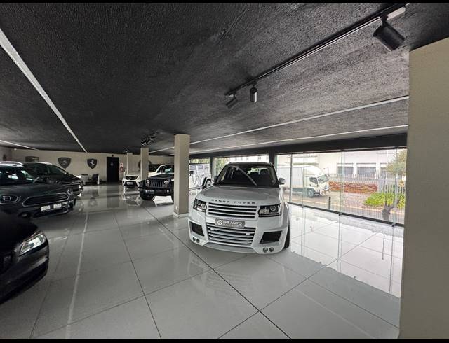 1,349M² WAREHOUSE TO LET IN WYNBERG